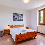 بيت للعطل Cape Cod By Interhome فيركانا